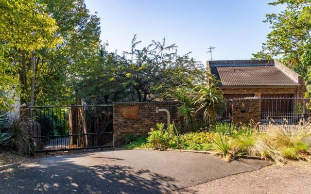 Faraway Lodge B&B