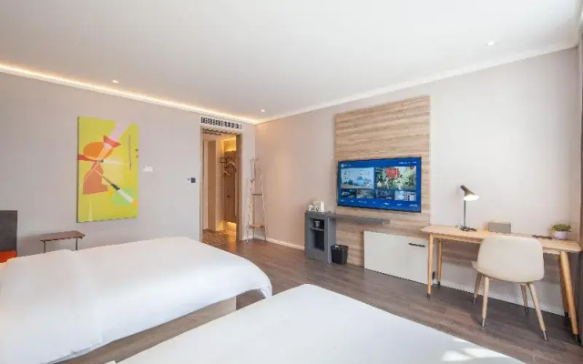 HanTing Hotel (Jinan Jing Fourth Road Provincial Eye Hospital)