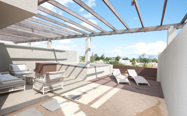 Element Bay Luxury Beach Apartments