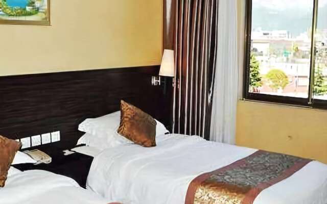 Yuxi Hotel