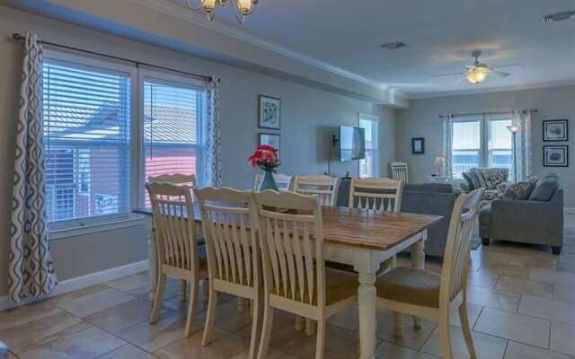 Sol Mate East by Meyer Vacation Rentals