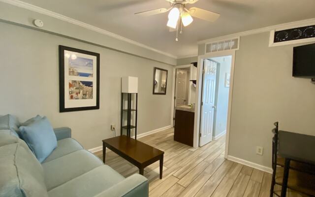 Beachview Condominiums by ALBVR