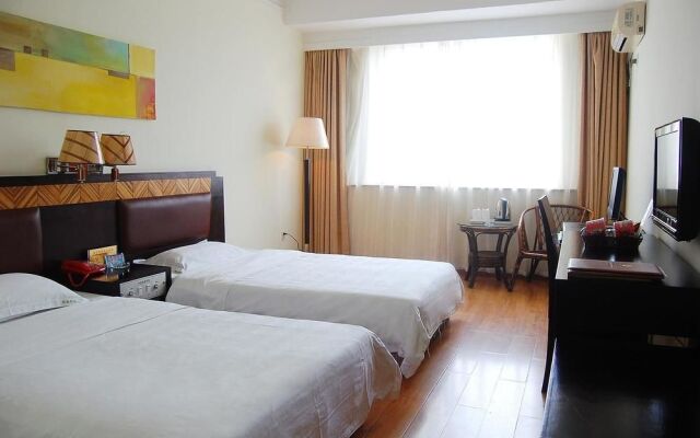 Boutique Holiday Hotel (Beihai Beibuwan Square)