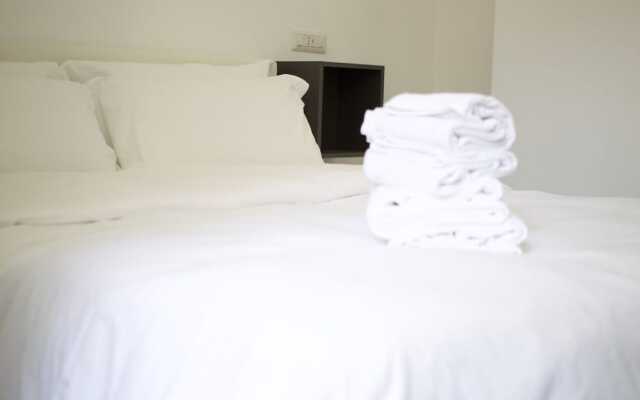 We Love Roma Guesthouse