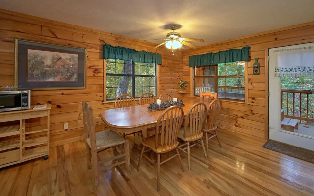 Sweet Mountain Laurel 403 - Four Bedroom Cabin