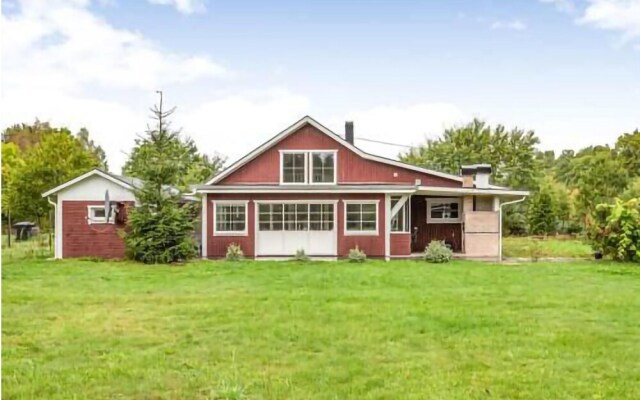 Stunning Home in Tollarp With Sauna, Wifi and 4 Bedrooms