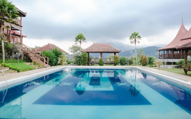 Capital O 892 Grand Pujon View Hotel And Resort – Pool – Batu