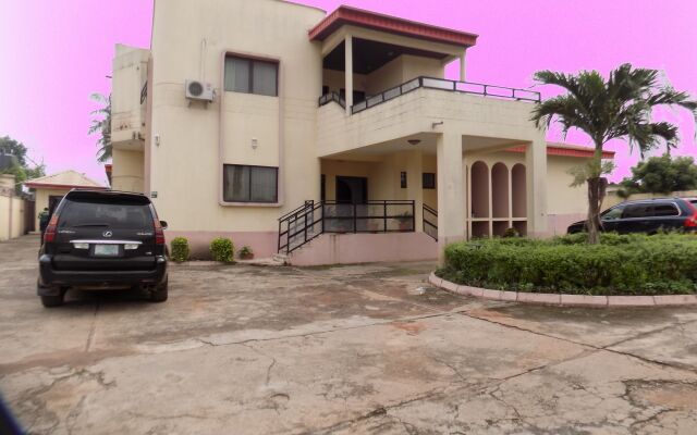 Royal Green Guest House