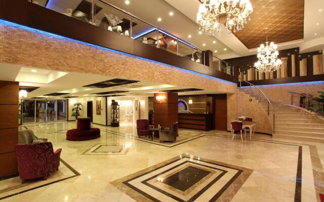 Arya Hotel Business Deluxe