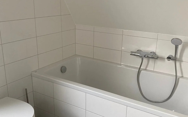Nice Villa With 4 Bathrooms, Near Vrachelse Heide