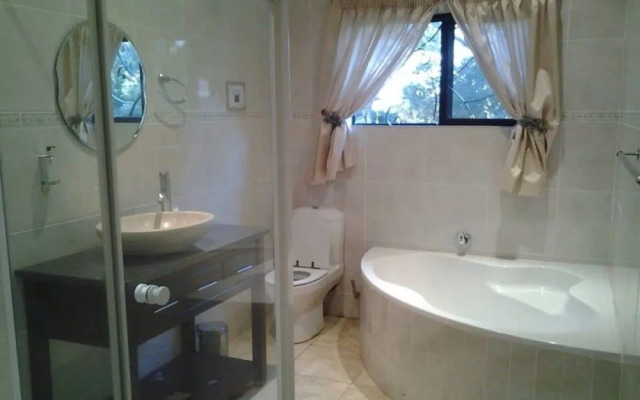 Le Bougainville Guest House