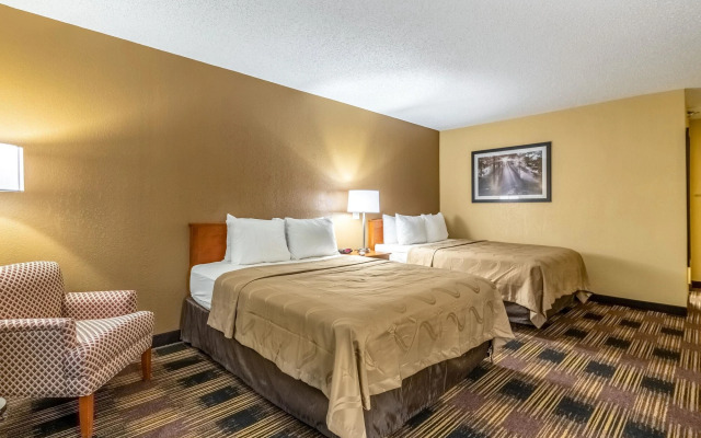 Quality Inn Newton at I-80