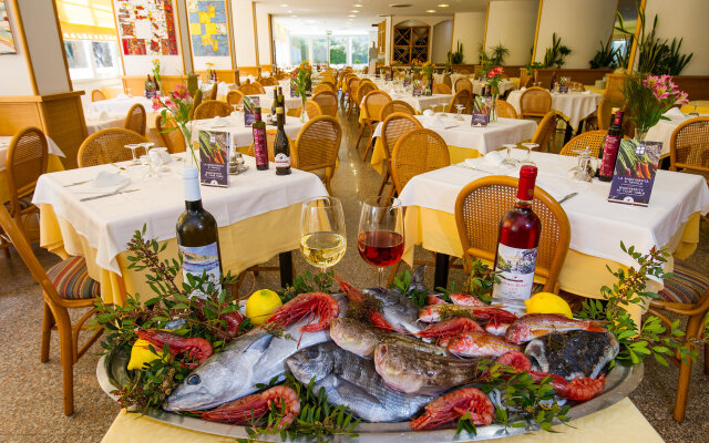 Ecoresort Le Sirenè - Caroli Hotels