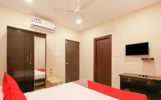 OYO 14266 Flagship Serilingampally