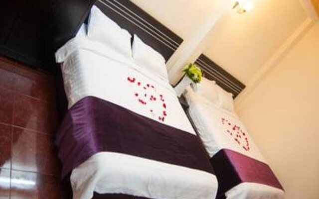 Khanh Toan Hotel