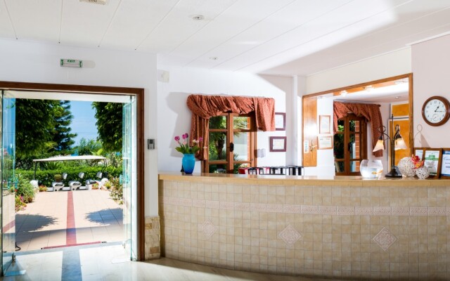 Hotel Matheo Villas & Suites