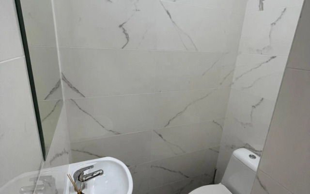 Booklovers apartment close to center