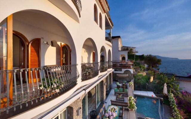 Villa Biancalisa