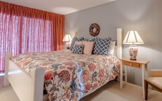 Snowcreek Condominiums 1516 by RedAwning