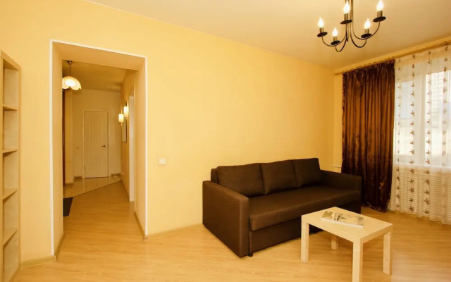LUXKV Apartment on Smolenskaya