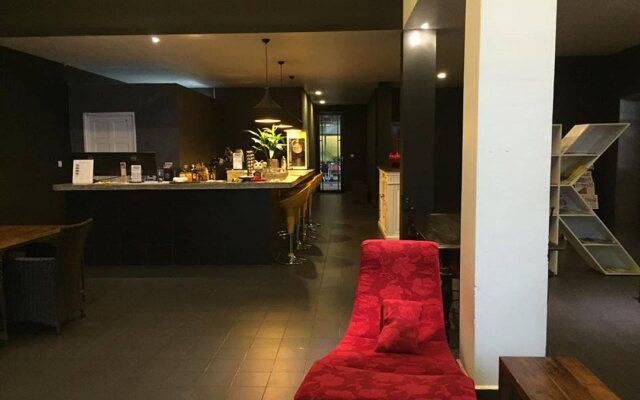 K9 Riverside Hotel