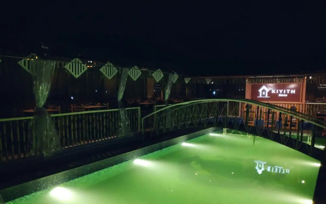 Hotel Vassi Palaze