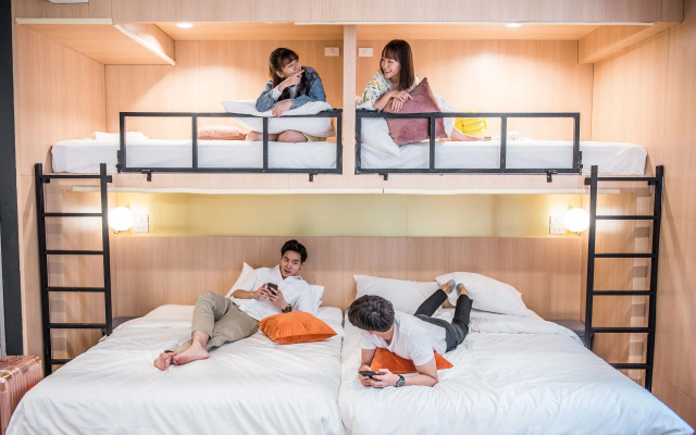 Theme Boutique Hotel