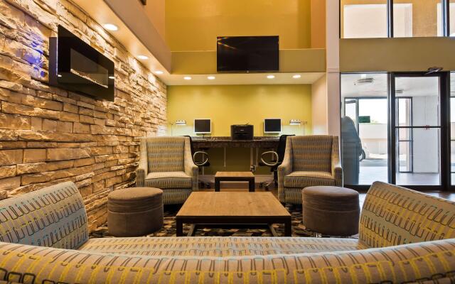 Best Western Airport Albuquerque Innsuites Hotel & Suites