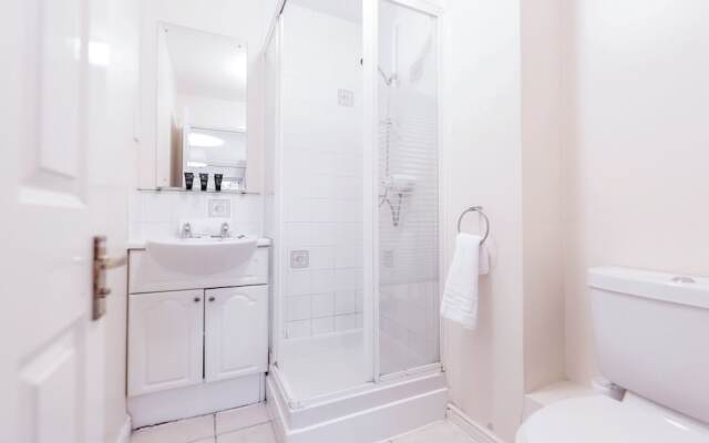Roomspace Apartments -Sabin Gates