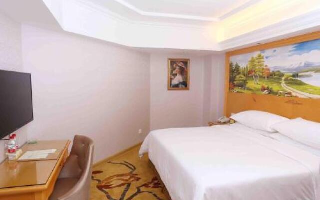 Vienna Hotel Zhongshan West District