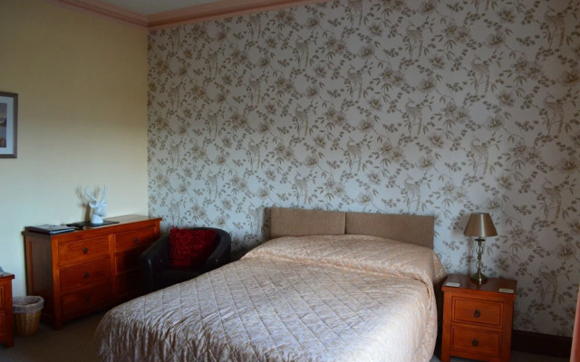 Rosemount Hotel