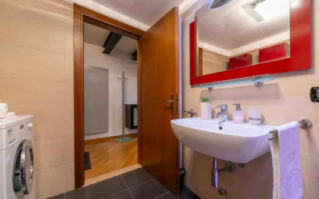 Arco Suite Town View