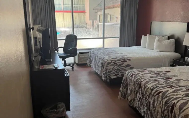 Lubbock Regency Inn