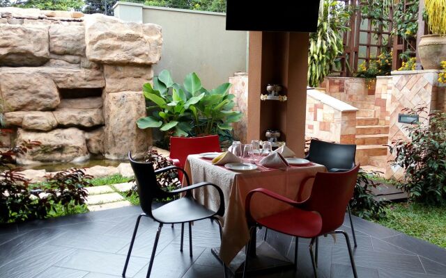 Premier Boutique Hotel