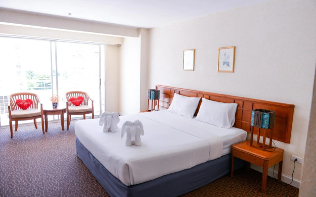 Sandy Spring Hotel