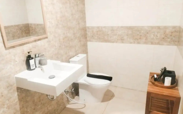 Gorgeous And Homey 1Br Mataram City Apartment