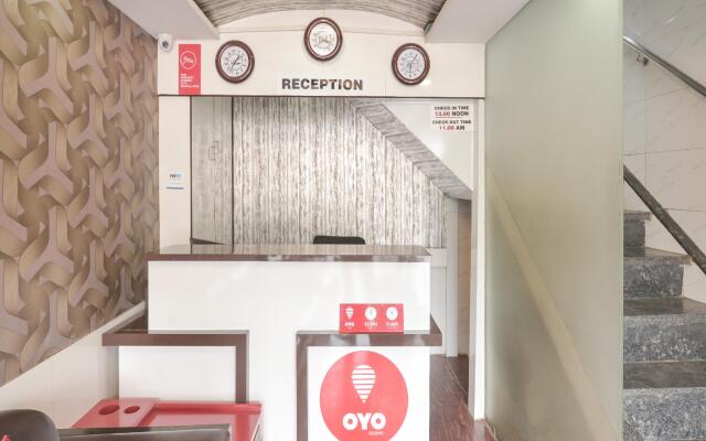 OYO 8705 Hotel Garden Park