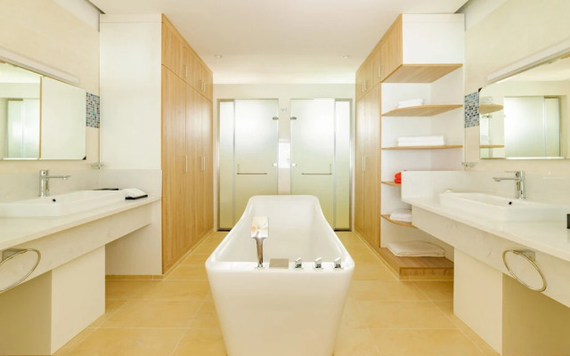 The Beach House Collection at Siyam World- 24 Hour Premium All-inclusive with Free Transfer