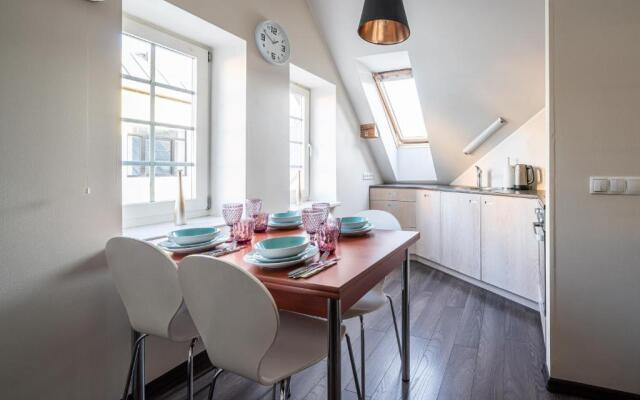 R43 apartment