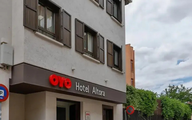 Oyo Hotel Altora