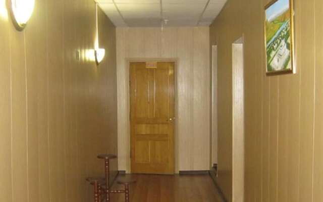 Отель «Страйк»