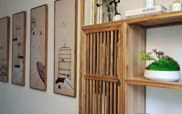 Qingbin Shiguang Guesthouse (Building 1)