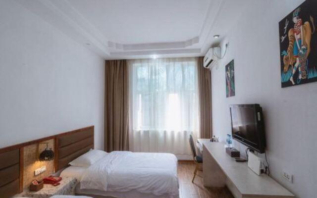 Holiday Inn Yishan Hechi