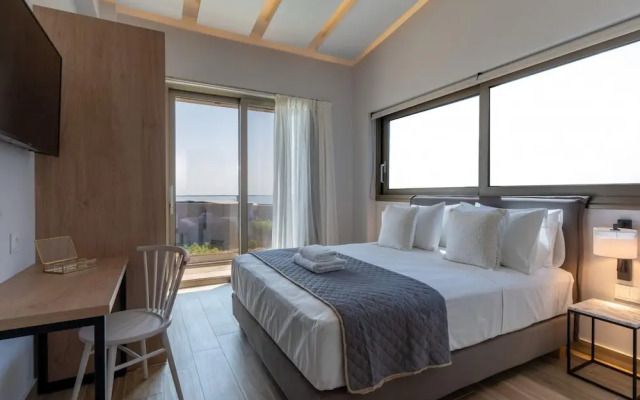 Villa Onyx - With Private Heated Pool