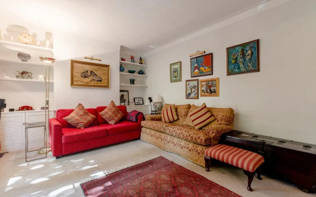 Stylish 2 Bedroom Apartment in Peaceful Richmond