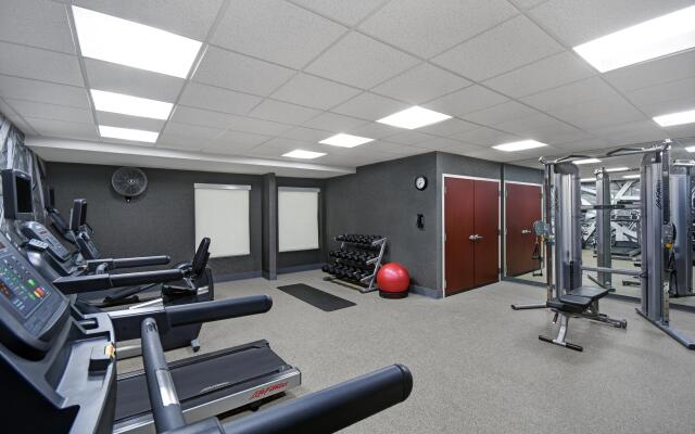 Holiday Inn Express & Suites Cincinnati Riverfront by IHG
