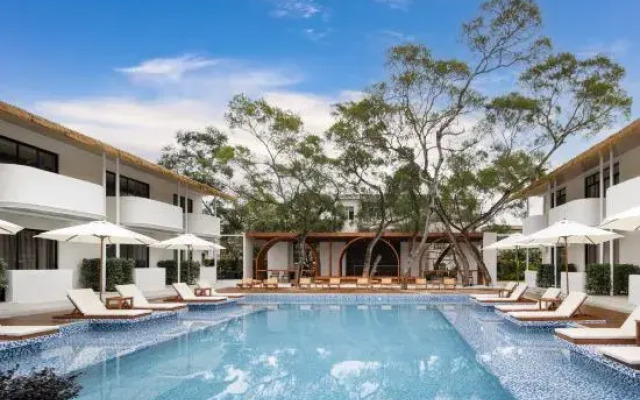 Luxury Wave‘s Home