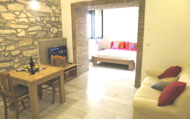 Mimoza Old Town Pula Apartments