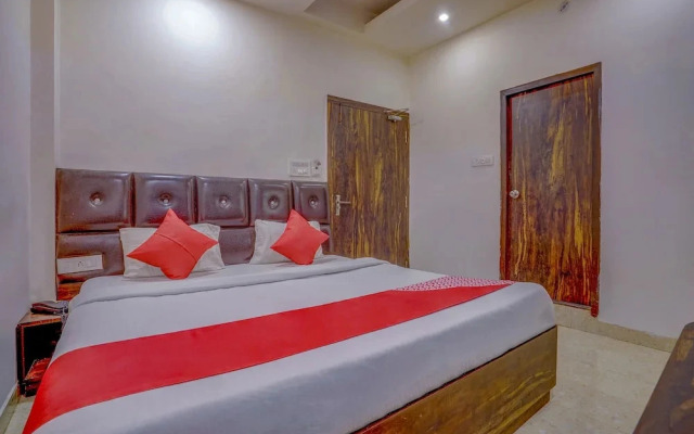 Travellers Inn by OYO Rooms