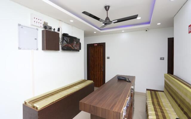 OYO 13265 Aashray Guest House